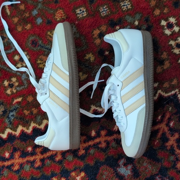 Adidas Sambas Cloud White / Wonder Mauve / Off White Women's Size 8.5 - Picture 3 of 4